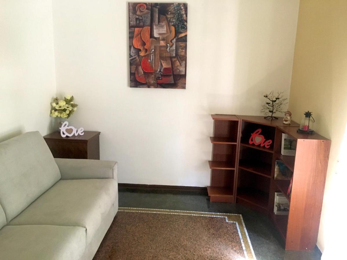Delicious House Genova Apartment Bagian luar foto