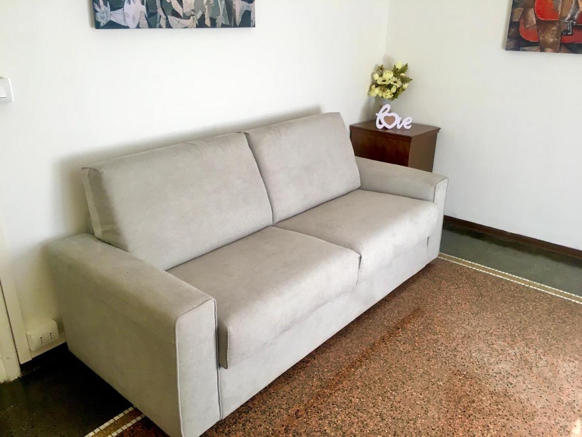 Delicious House Genova Apartment Bagian luar foto