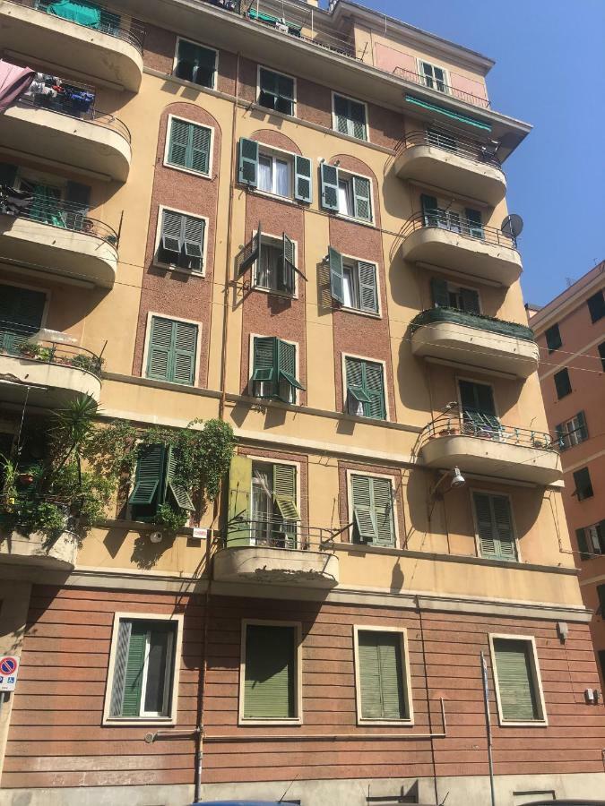 Delicious House Genova Apartment Bagian luar foto